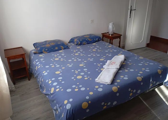 La Maison De J Et B Etage Entier Gasthof