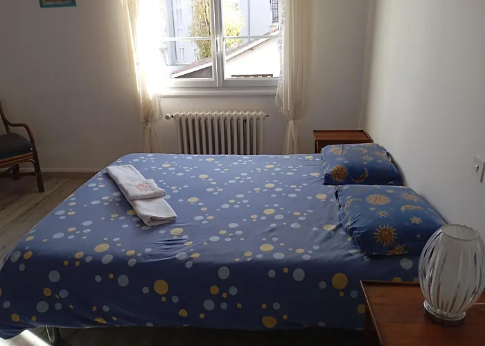 La Maison De J Et B Etage Entier Gasthof Tarbes