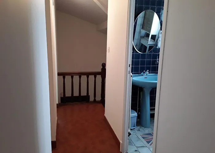 Gasthof La Maison De J Et B Etage Entier Tarbes